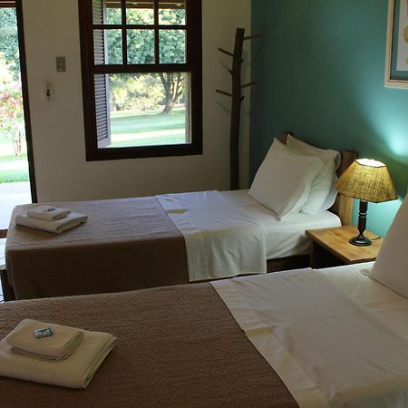 Hotel Fazenda Jacauna Бротас Номер фото