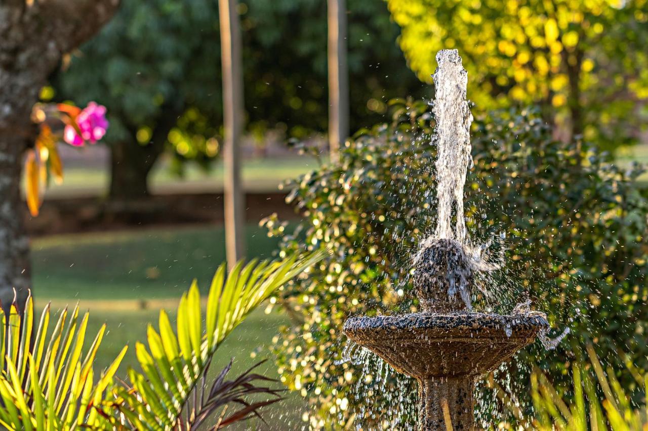 Hotel Fazenda Jacauna Бротас Экстерьер фото
