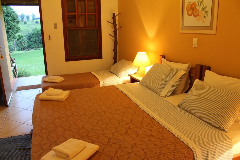 Hotel Fazenda Jacauna Бротас Экстерьер фото